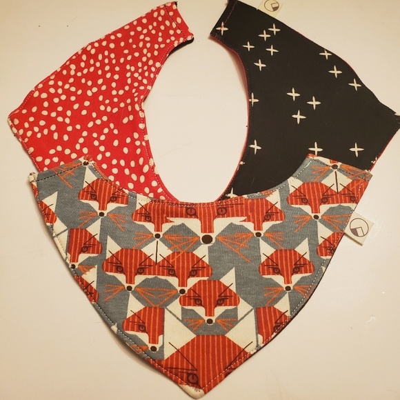 ❄️Pet Bandanas Set of 3 - Picture 1 of 6